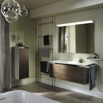 Burgbad Yso Комплект подвесной мебели 128x49x45 см, с прямоугольным  керамической раковиной слева, с  2-мя полотенцедержателями, цвет: светло-серый глянцевый/фасада коньячный орех