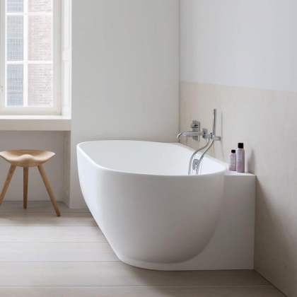 Duravit Luv Ванна из минерального литья 180x95см, цвет белый, пристенный вариант панели, с ножками., цвет: белый